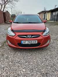 Hyundai Accent 2012