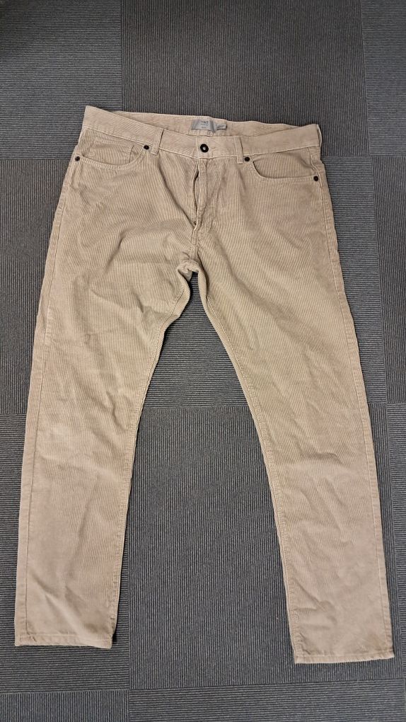 Męskie spodnie sztruksowe Marks&Spencer 34 slim