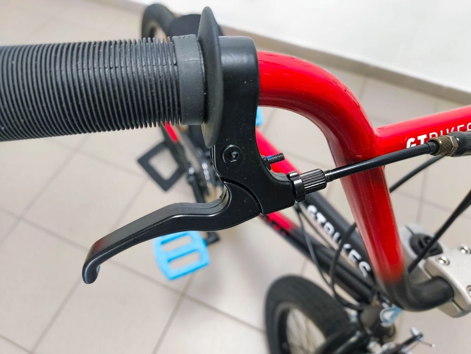 Rower BMX GT Slammer RED