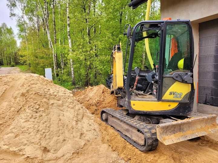 Wynajem Wypożyczalnia minikoparką, roboty ziemne