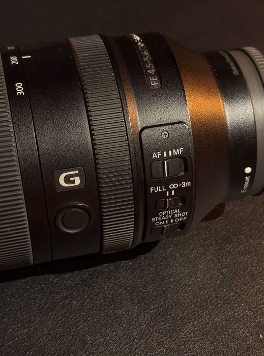 Sony SEL70300G FE 70–300mm f/4.5–5.6 G OSS