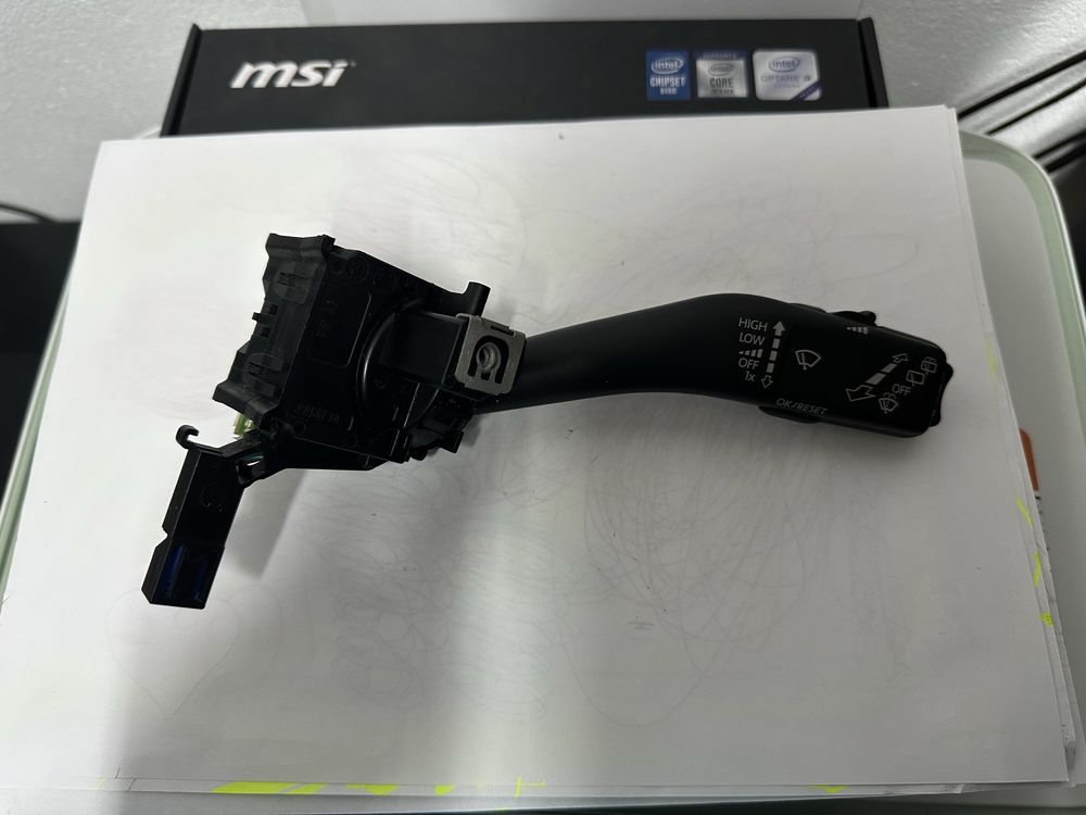 Seat Leon e altea material eletrico