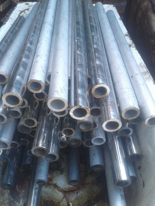 Труба нержавеющая и жаропрочная 10,12,14,16,18,20,21,22,25,28,30,32,34