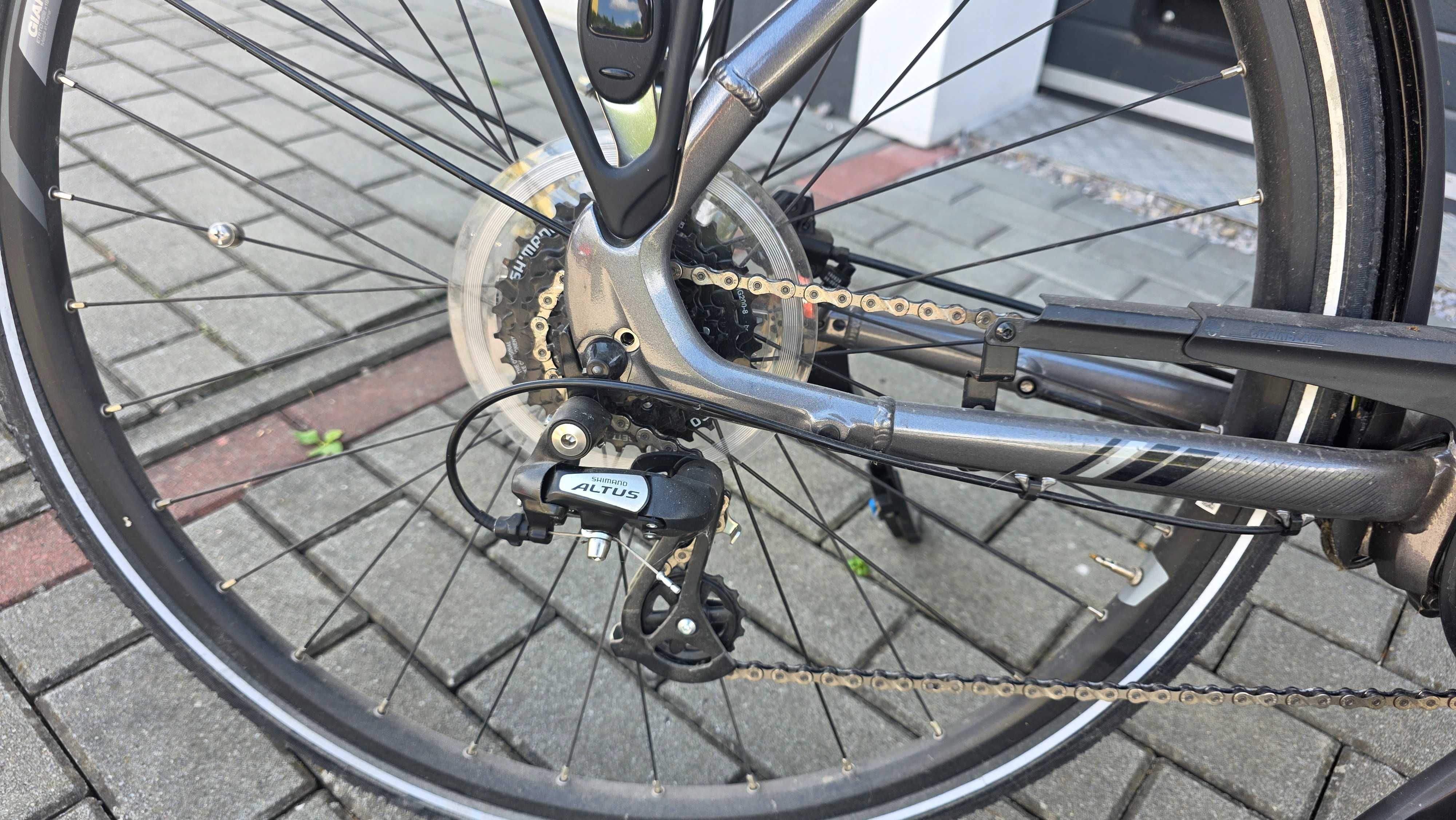 Rower elektryczny GIANT 20 Entour E+ 2 LDS L Spacer Grey