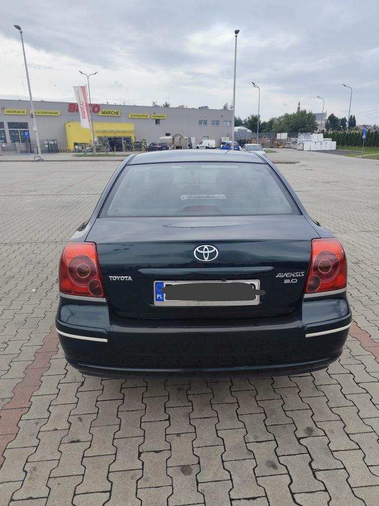Toyota Avensis 2.0 D4D 116 KM, 2004