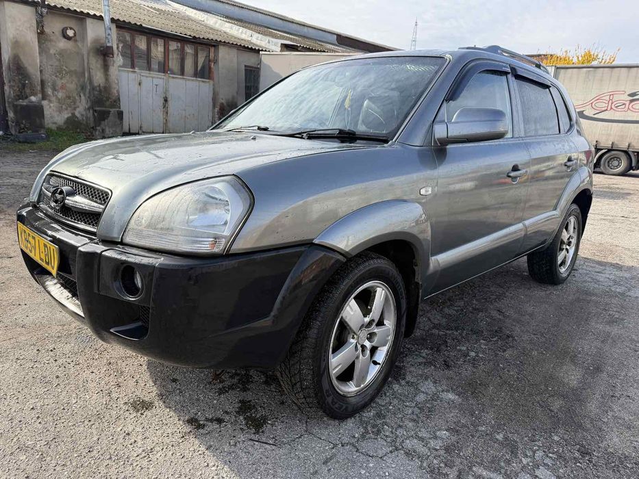 Hyundai Tucson 2007рік 2л дизель повний привід 4х4