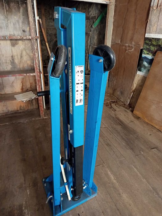 grua dobrável  e macaco de fossa hidraulico