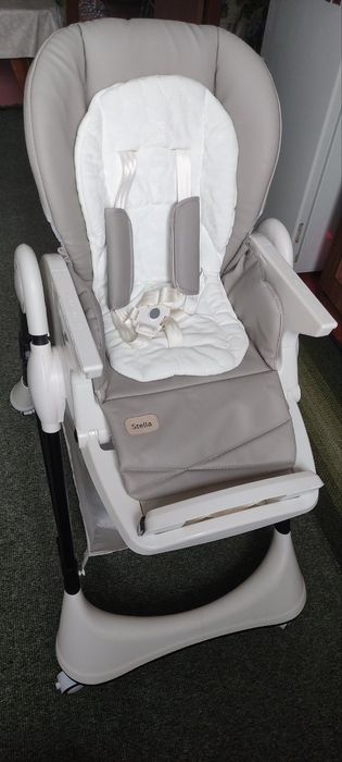 Стільчик для годування Carrello Stella
