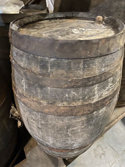 Pipos para vinho em madeira