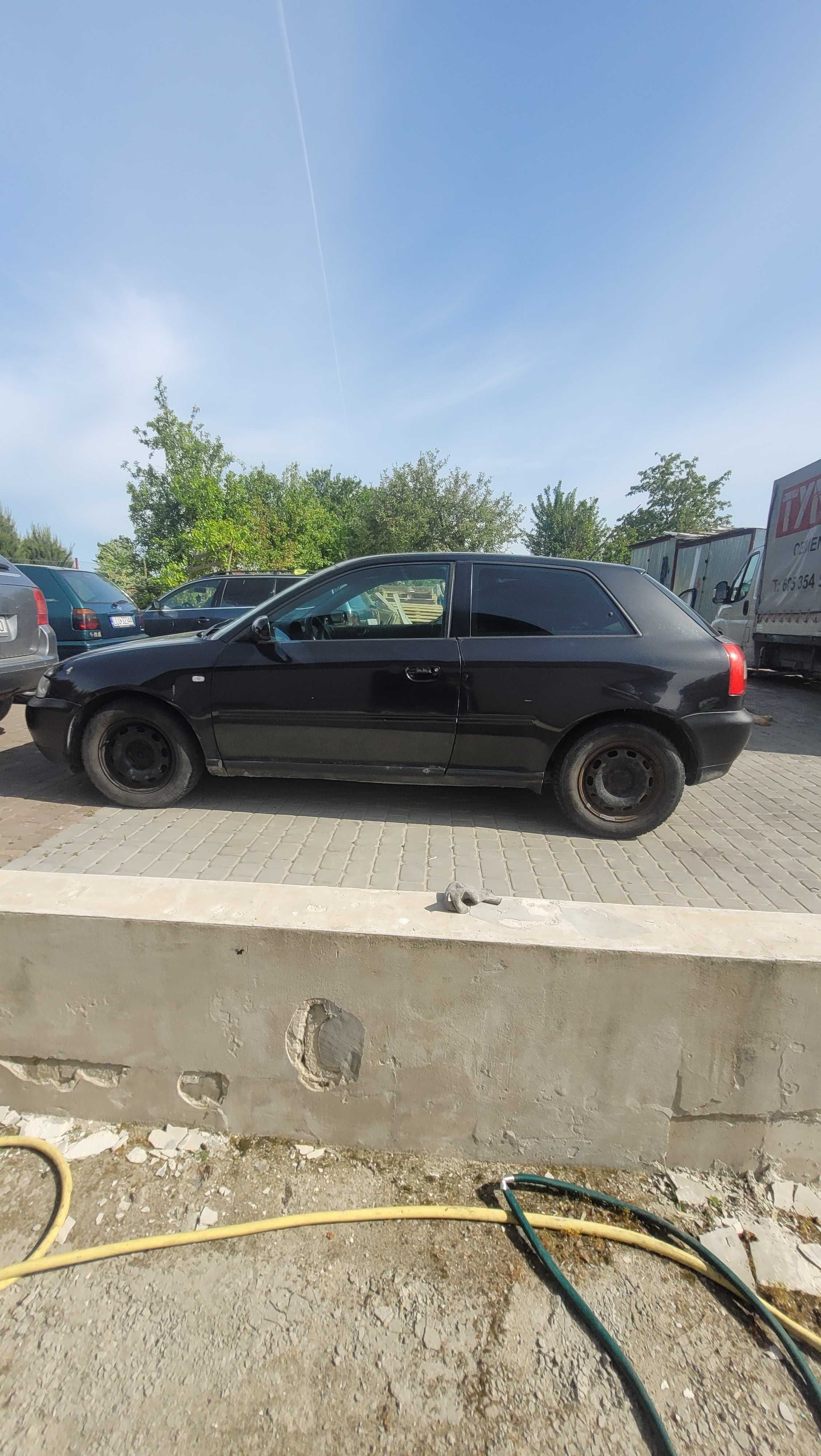 Audi A3   do poprawek wizualnych