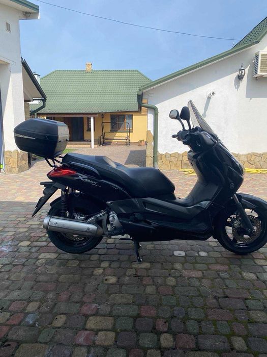 Продам Yamaha X MAX