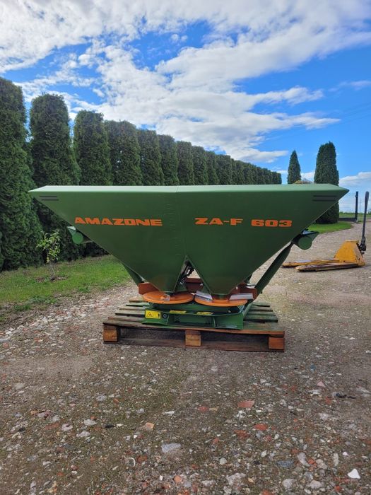 Rozsiewacz Amazone 603