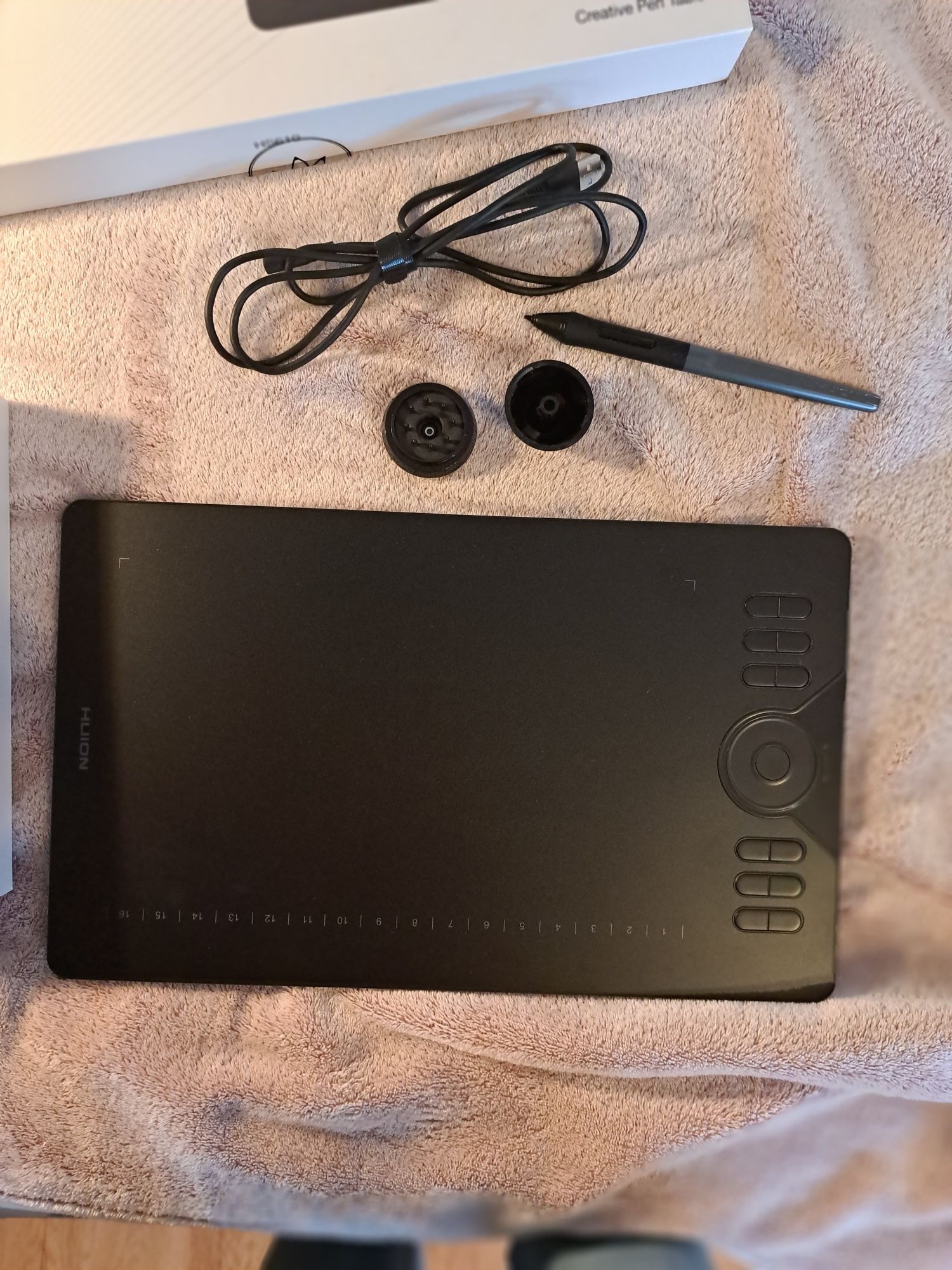 Tablet graficzny Huion