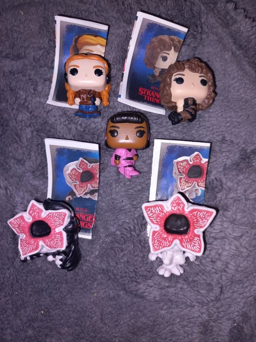 Киндер джой "Очень странные дела"