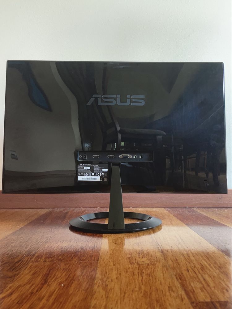 Sprzedam monitor Asus VX239H Czarny