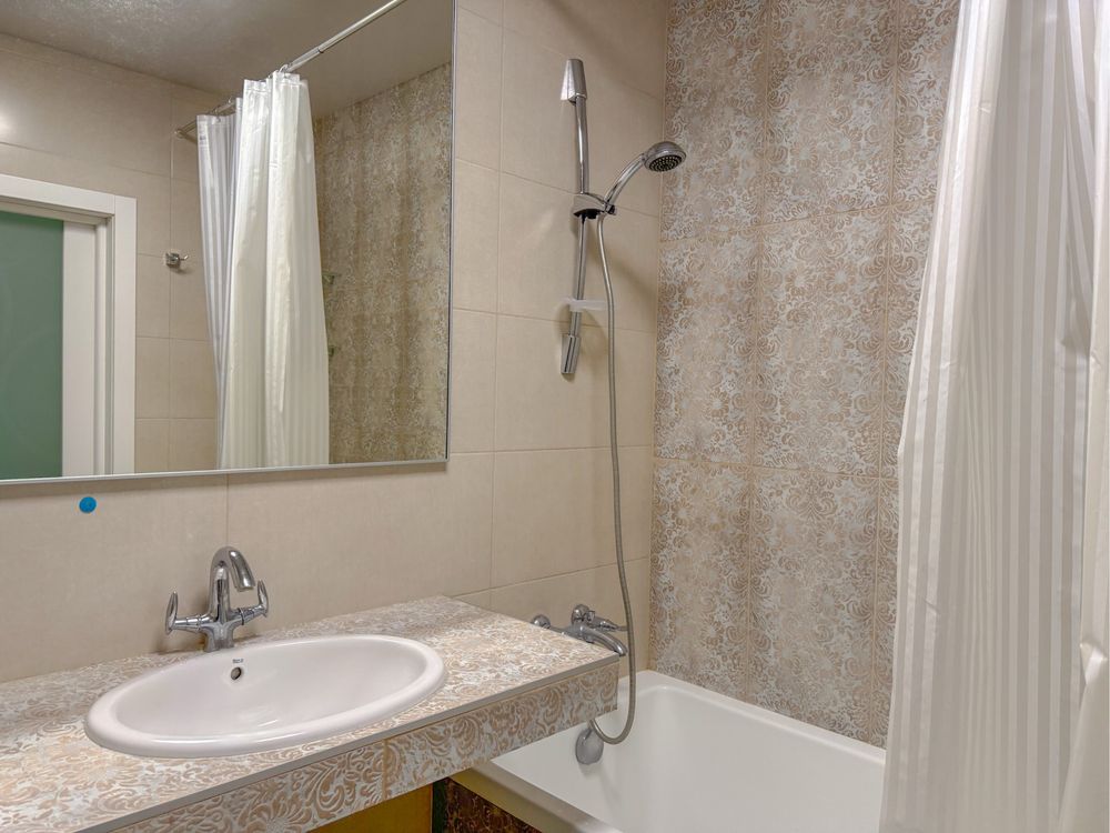 Продаж квартири 80 м2, пр-т Перемоги 119а