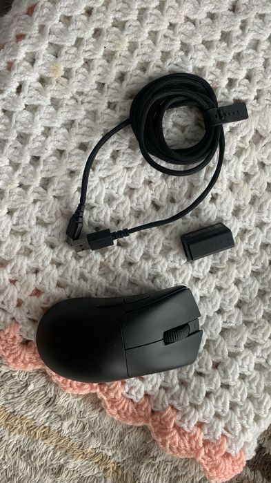 Мишка Razer deathadder v3 pro