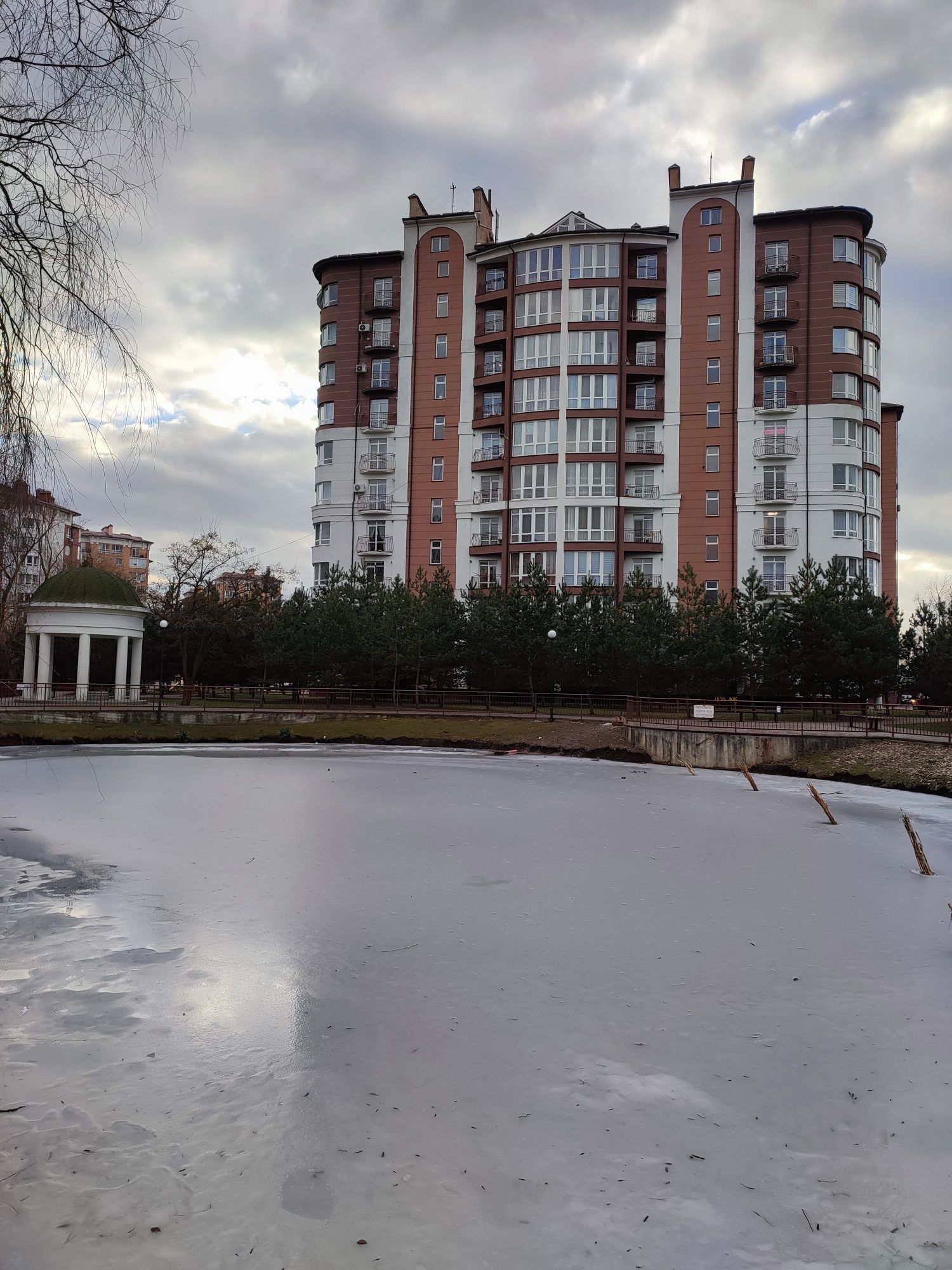 Продаж комерційного приміщення під салон краси, кав'ярню, інше 400$/м2