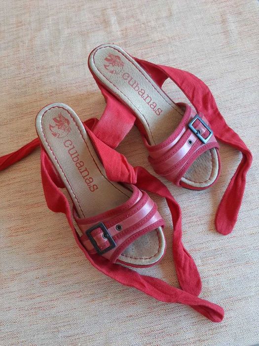 Sandálias Cubanas vermelhas 36