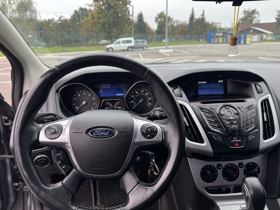 Продам ford focus 2014