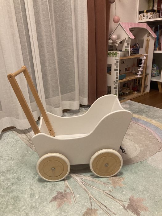 Piekny Drewniany wózek dla lalek