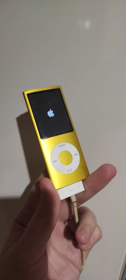 Плеєр Ipod 8gb оригінал