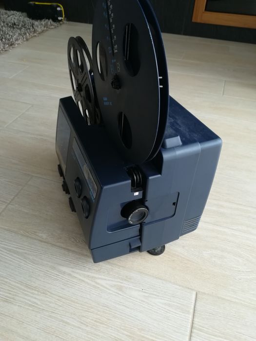 Projector para fitas 8mm