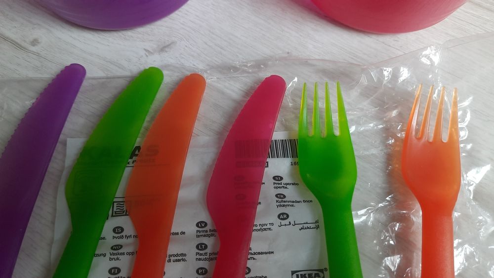 Nowe IKEA KALAS Sztućce plastikowe + Dwie Miseczki zestaw dla dziecka