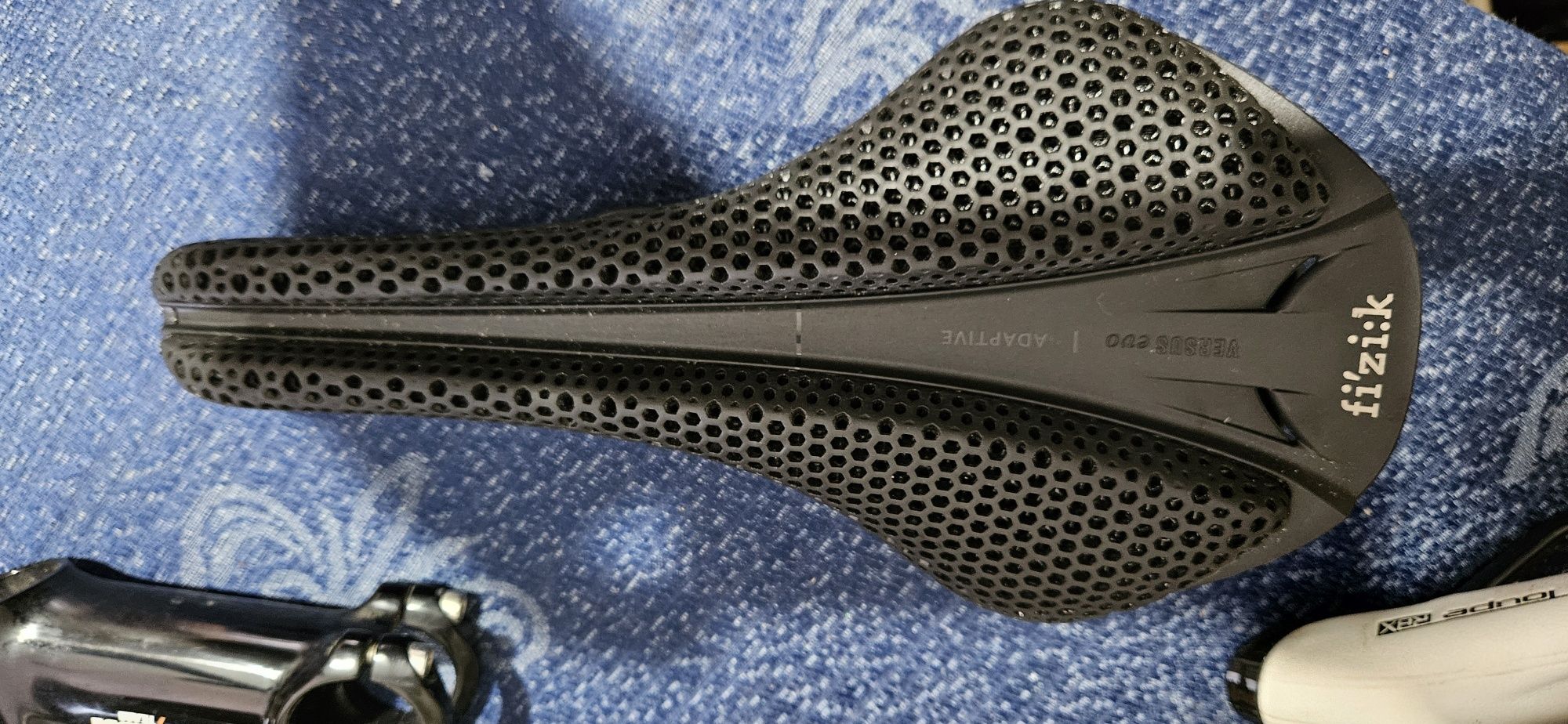 Selim Fizik antares versus EVO R3