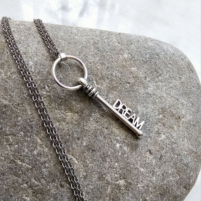 Colar Chave "Dream"