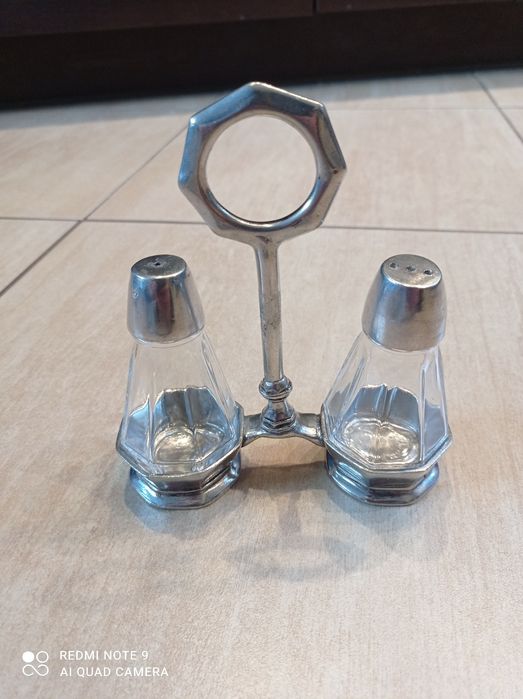 Solniczka i pieprzniczka,France , zestaw