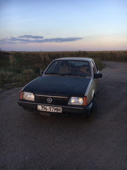 Opel Ascona 1.6S