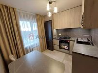 Продам 2 ком кв С ремонтом Клочко Янтарная