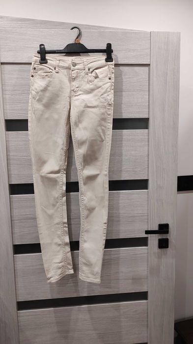 Spodnie damskie jasne jeansy skiny rurki XS/s
