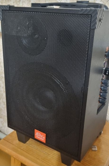 Портативная колонка