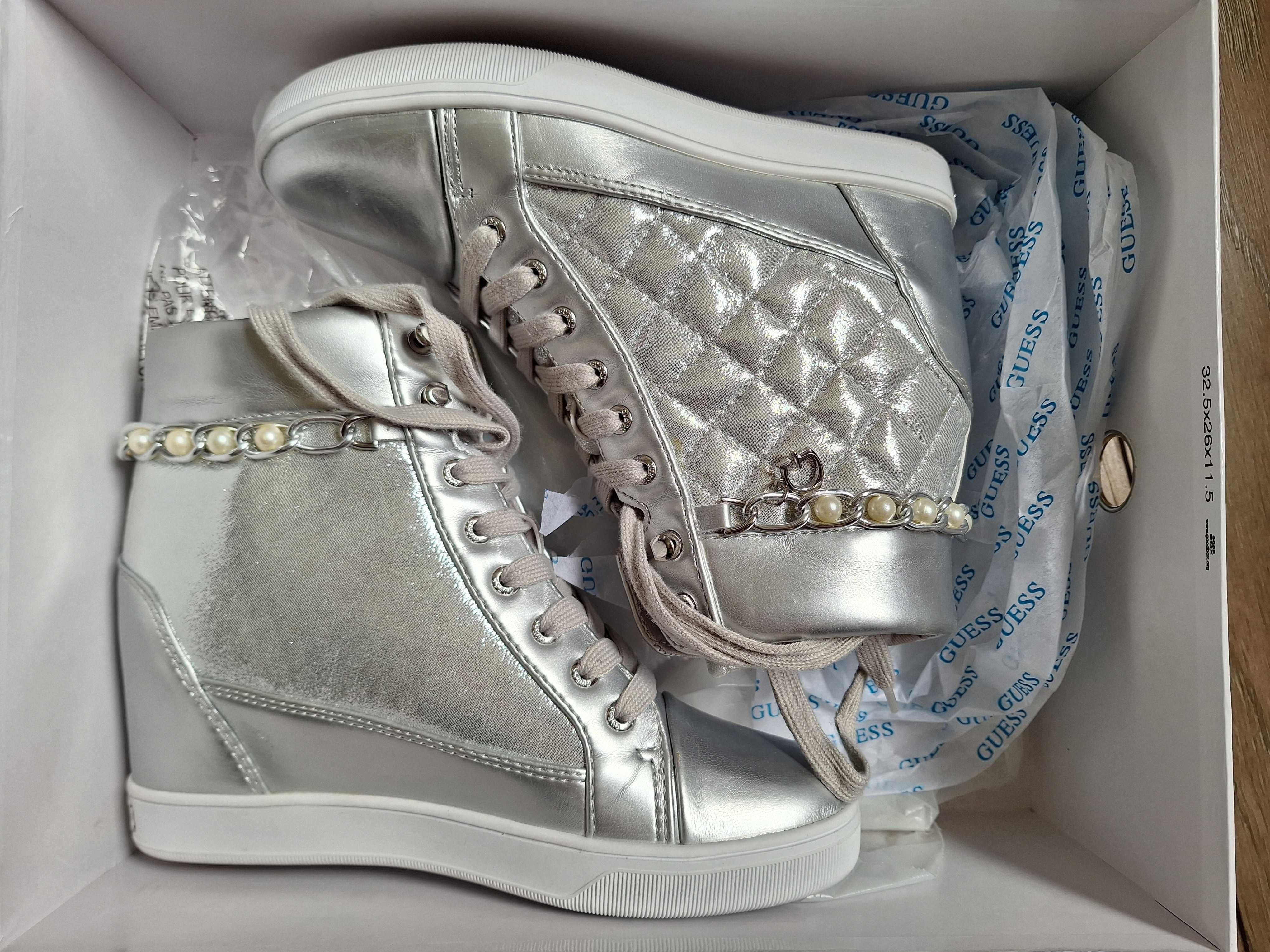 buty damskie sneakers Guess