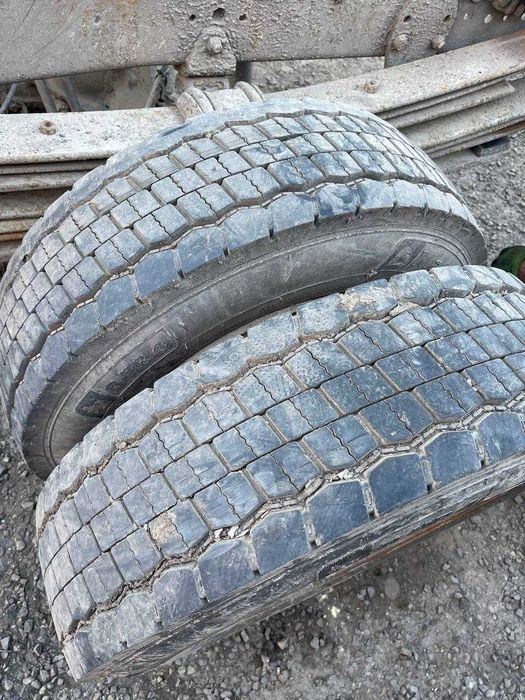 Продам колеса шина з диском до грузової машини R 17.5 215/75