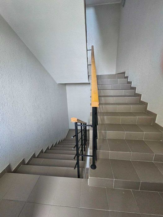 Продаж 2 кім. квартири  вул. Бігова