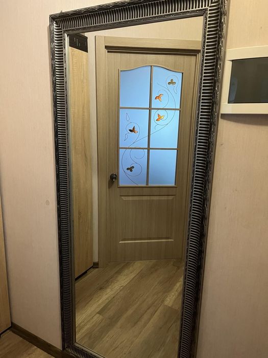 Дзеркало в салон краси