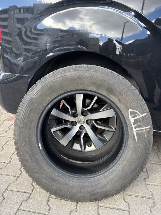 Opony zimowe hankook 235/65 r 17 2021