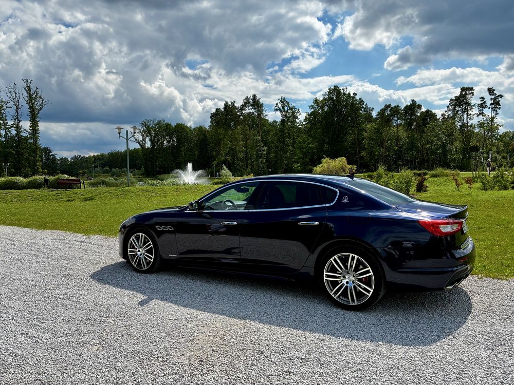 Wynajem maserati quattroporte diesel 3.0
