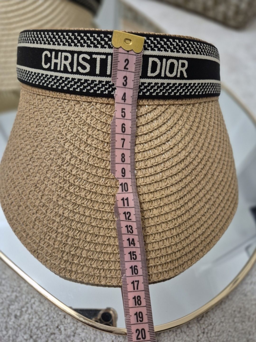 Daszek przeciwsłoneczny słomkowy Christian Dior beżowy