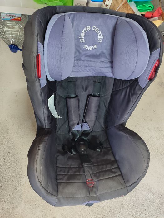 Vendo cadeira auto Pierre Cardin Stage 3