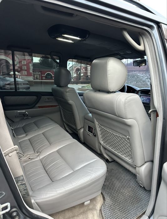 Продам ЛЕГЕНДУ Toyota Land Cruiser 100 2004 4.7 газ