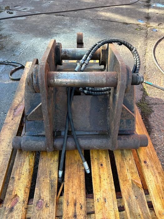 Szybkozłącze VERACHTER CW30 do koparki ATLAS