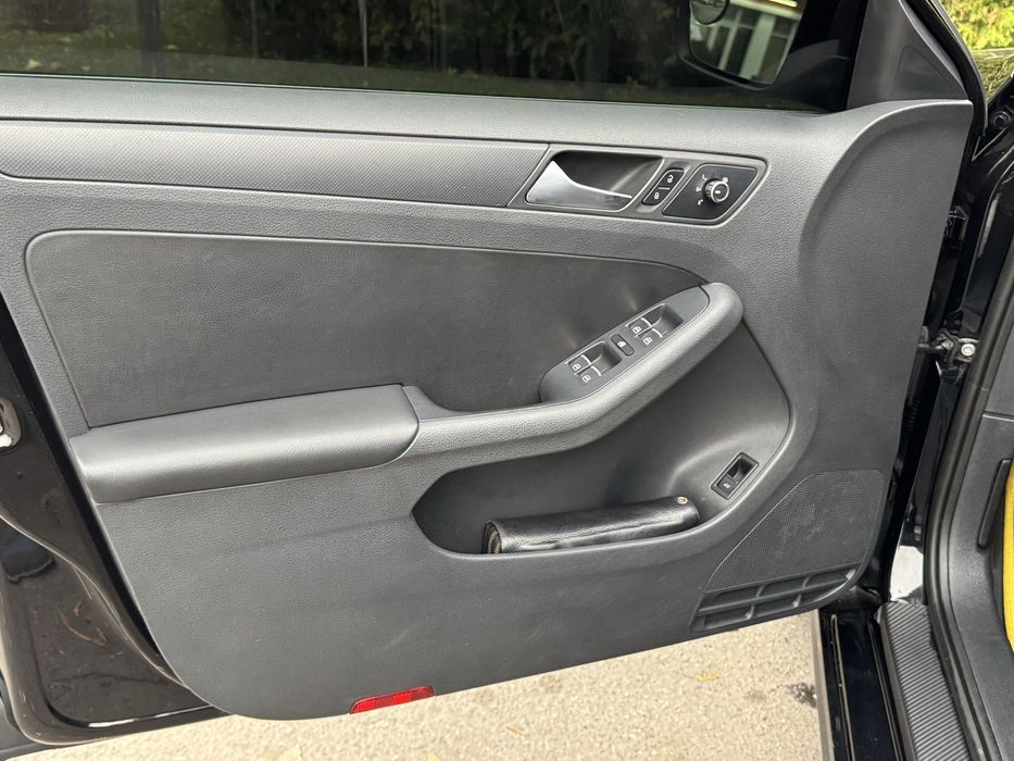 Продам Jetta 2,5 SEL