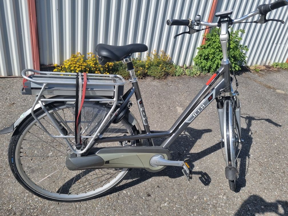 Rower elektryczny marki RIH