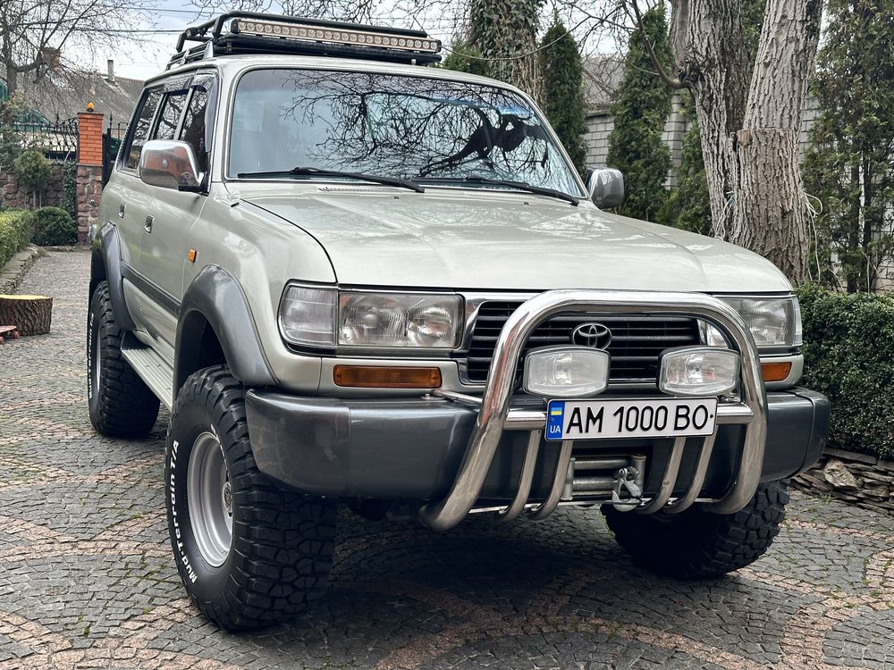 Toyota Land Cruiser 80