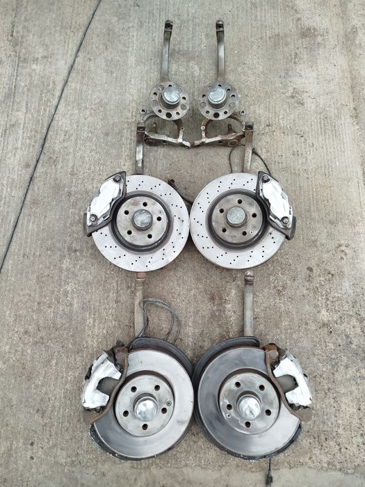 Ступиця цапфа Мерседес w211. Передня ступиця mercedes w211, w219