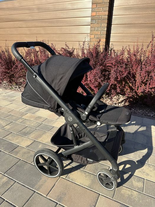 Прогулянкова коляска Cybex Balios S Lux з повним комплектом аксесуарів